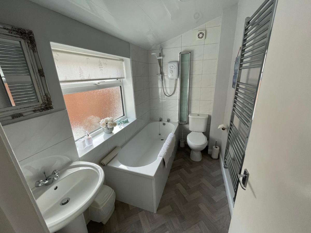 Scoresby Retreat - Whitby Holiday Home المظهر الخارجي الصورة